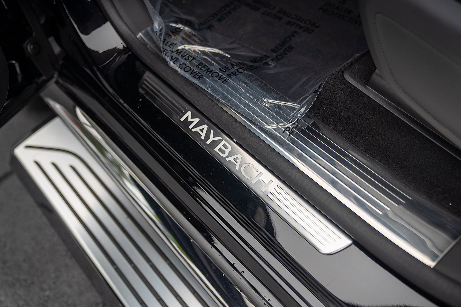 Used 2025 Mercedes-Benz Maybach GLS 600 4MATIC image 19