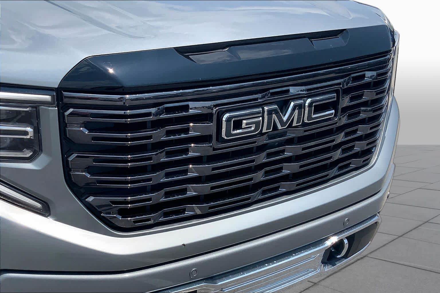 Used 2025 GMC Sierra 1500 Denali Ultimate AWD/4WD image 30