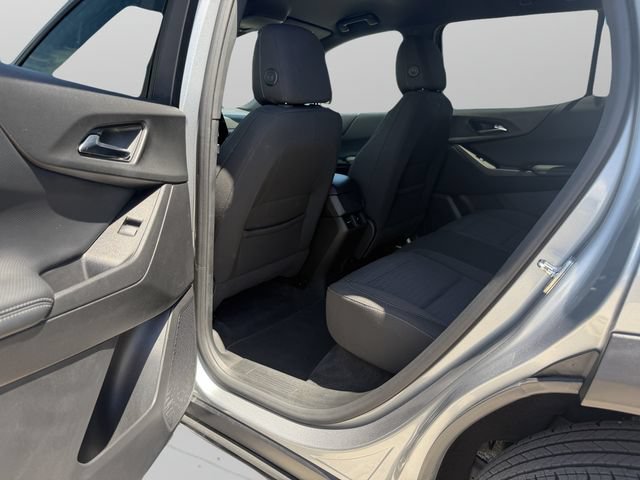 Used 2025 Chevrolet Equinox LT AWD/4WD image 27