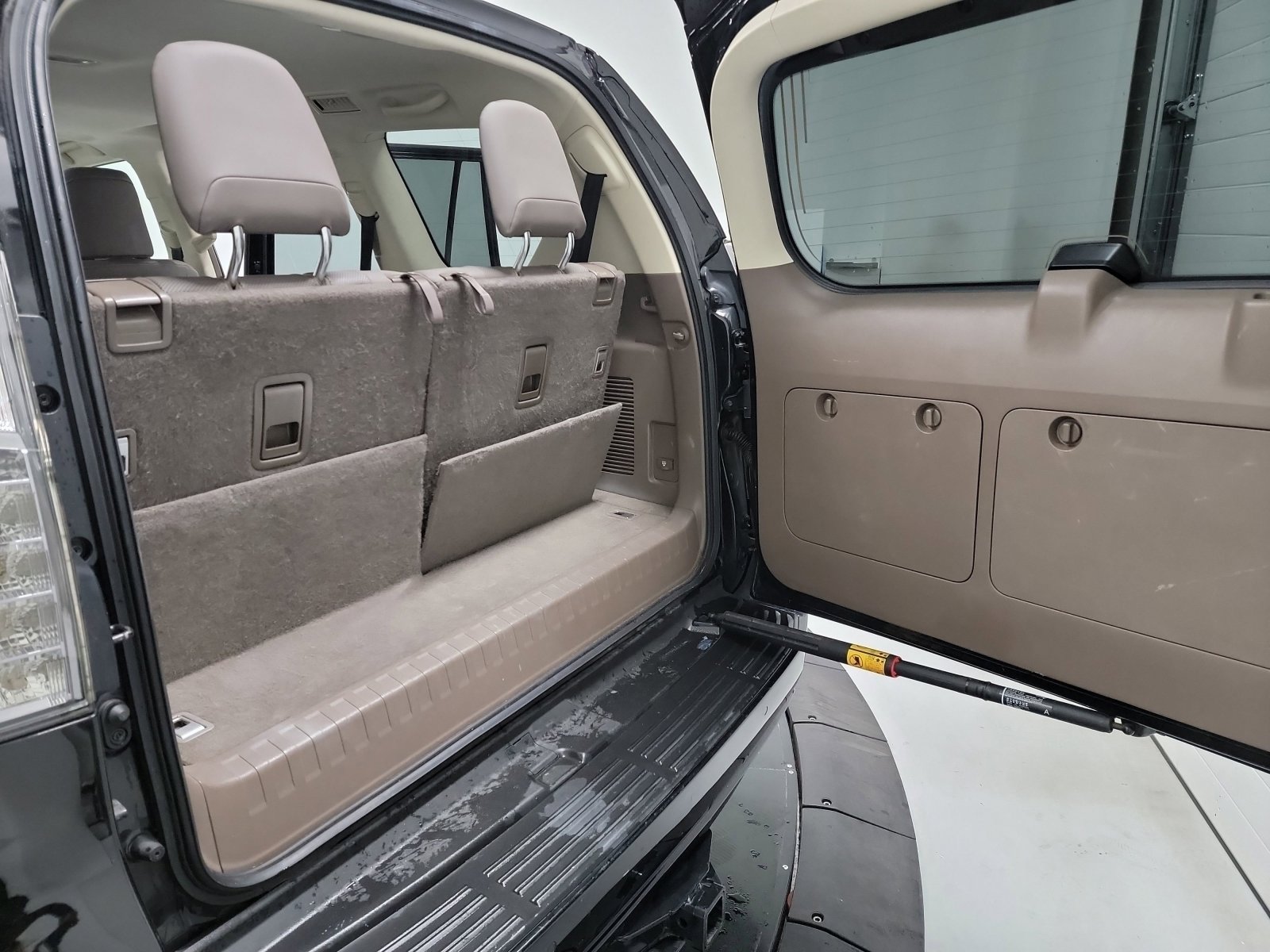 Used 2019 Lexus GX 460 image 34