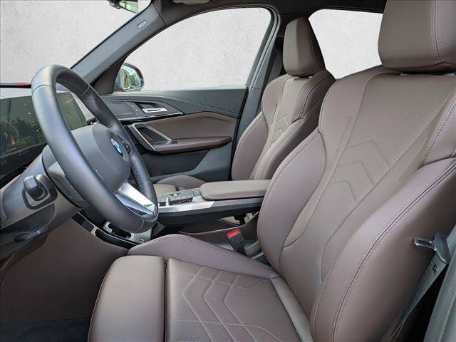 Used 2025 BMW X1 xDrive28i AWD/4WD image 9
