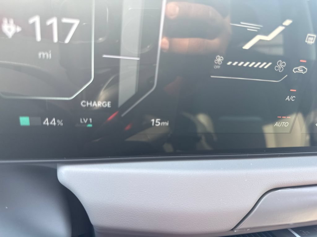 New 2027 Kia EV3 Wind AWD/4WD image 19