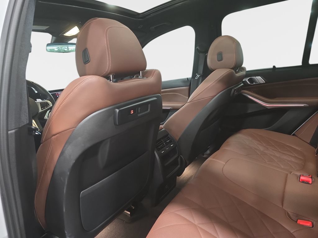 Certified 2023 BMW X5 sDrive40i w/ M Sport Package RWD image 8