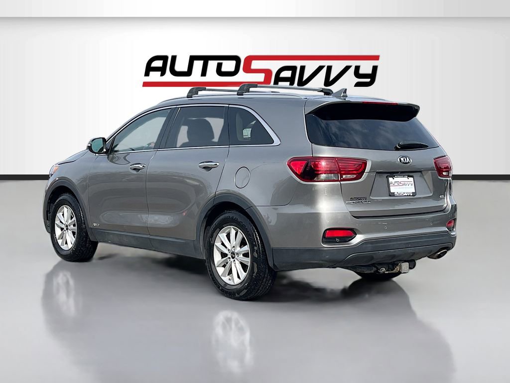 Used 2019 Kia Sorento LX w/ LX Convenience Package image 5