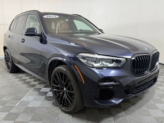 Used 2023 BMW X5 M50i AWD/4WD image 10