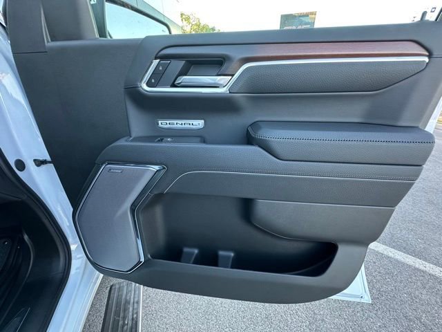 New 2026 GMC Sierra 1500 Denali w/ Denali Reserve Package image 33