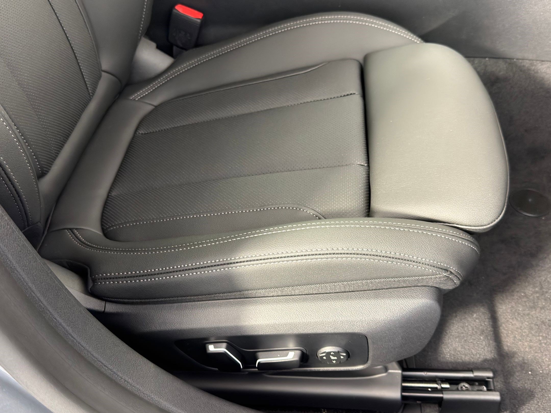 New 2026 BMW 430i w/ Premium Package image 32