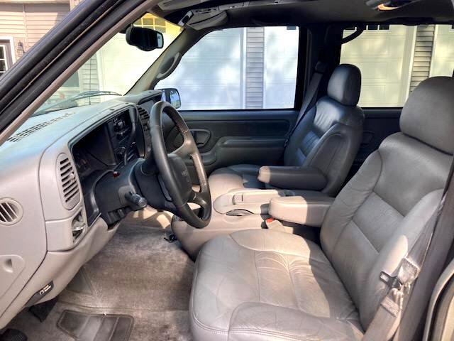 Used 1998 GMC Yukon SLT w/ Marketing Opt Pkg 5 image 17