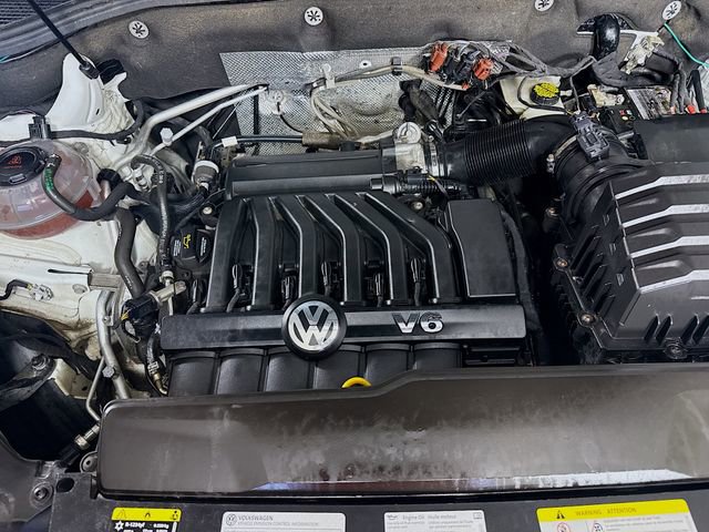 Used 2021 Volkswagen Atlas Cross Sport SEL Premium R-Line AWD/4WD image 34
