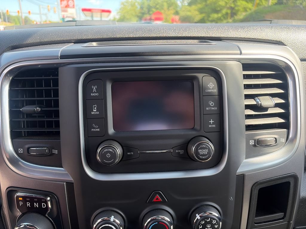 Used 2024 RAM 1500 Warlock AWD/4WD image 19