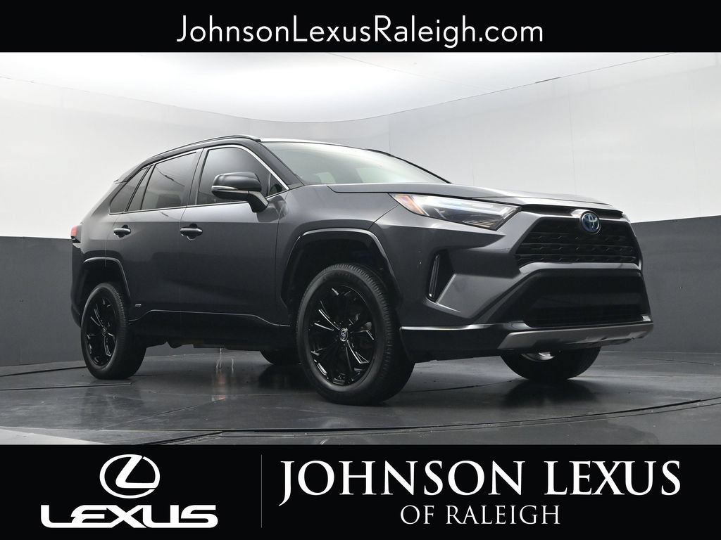 Used 2022 Toyota RAV4 XSE AWD/4WD image 14