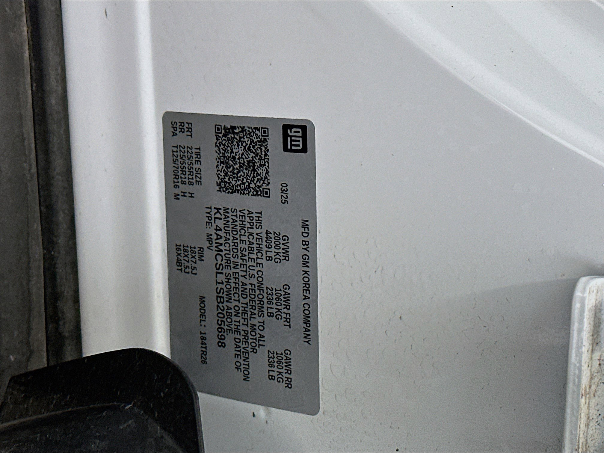 Used 2025 Buick Encore GX Preferred AWD/4WD image 12