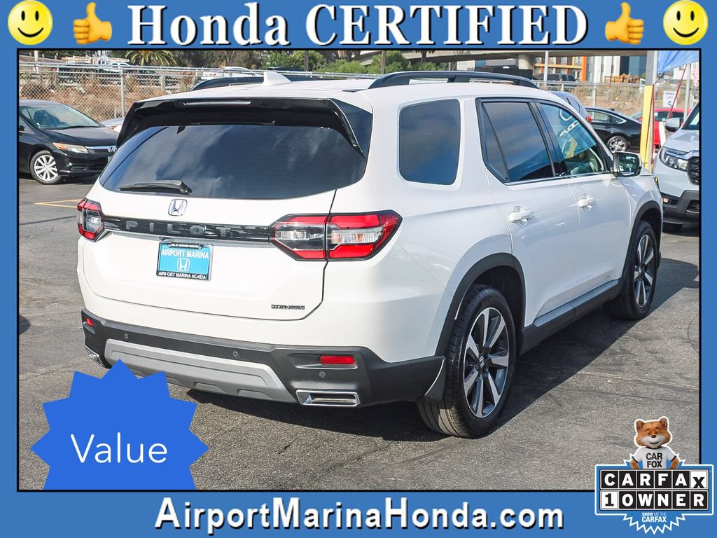 Certified 2025 Honda Pilot Touring image 14