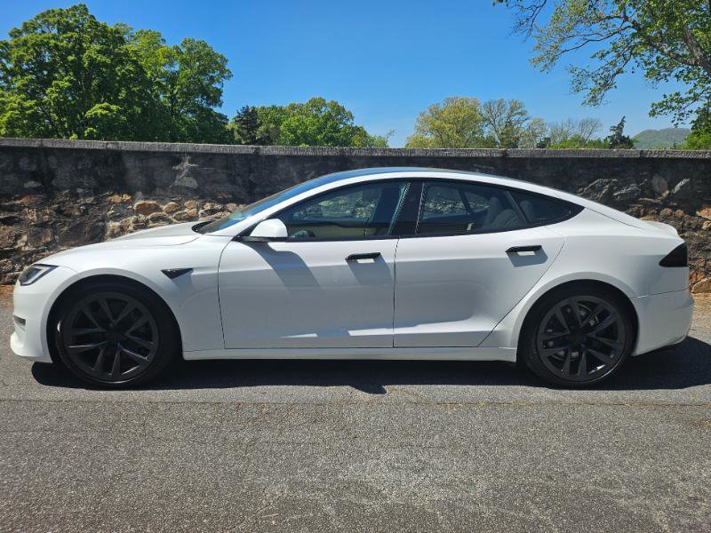 Used 2023 Tesla Model S AWD image 8