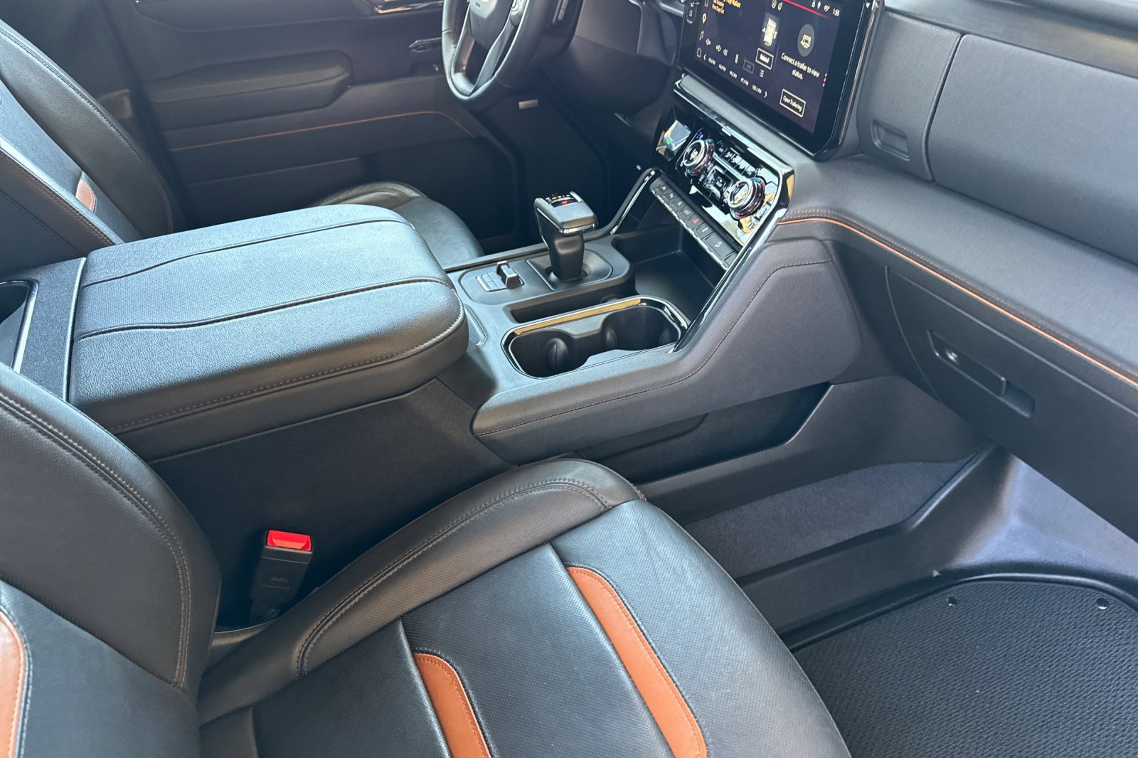 Certified 2025 GMC Sierra 1500 AT4 AWD/4WD image 16