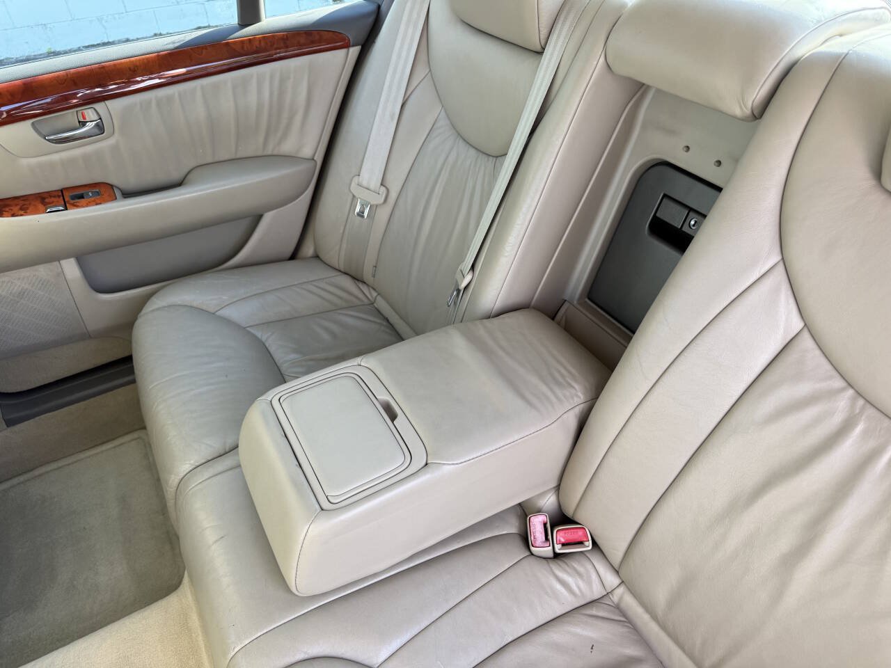 Used 2002 Lexus LS 430 RWD image 51