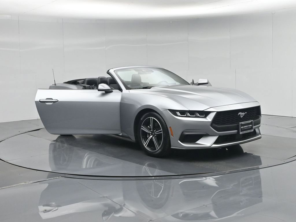 Used 2024 Ford Mustang Premium image 33