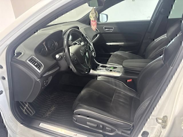 Used 2019 Acura TLX V6 w/ Technology & A-SPEC Pkg FWD image 12