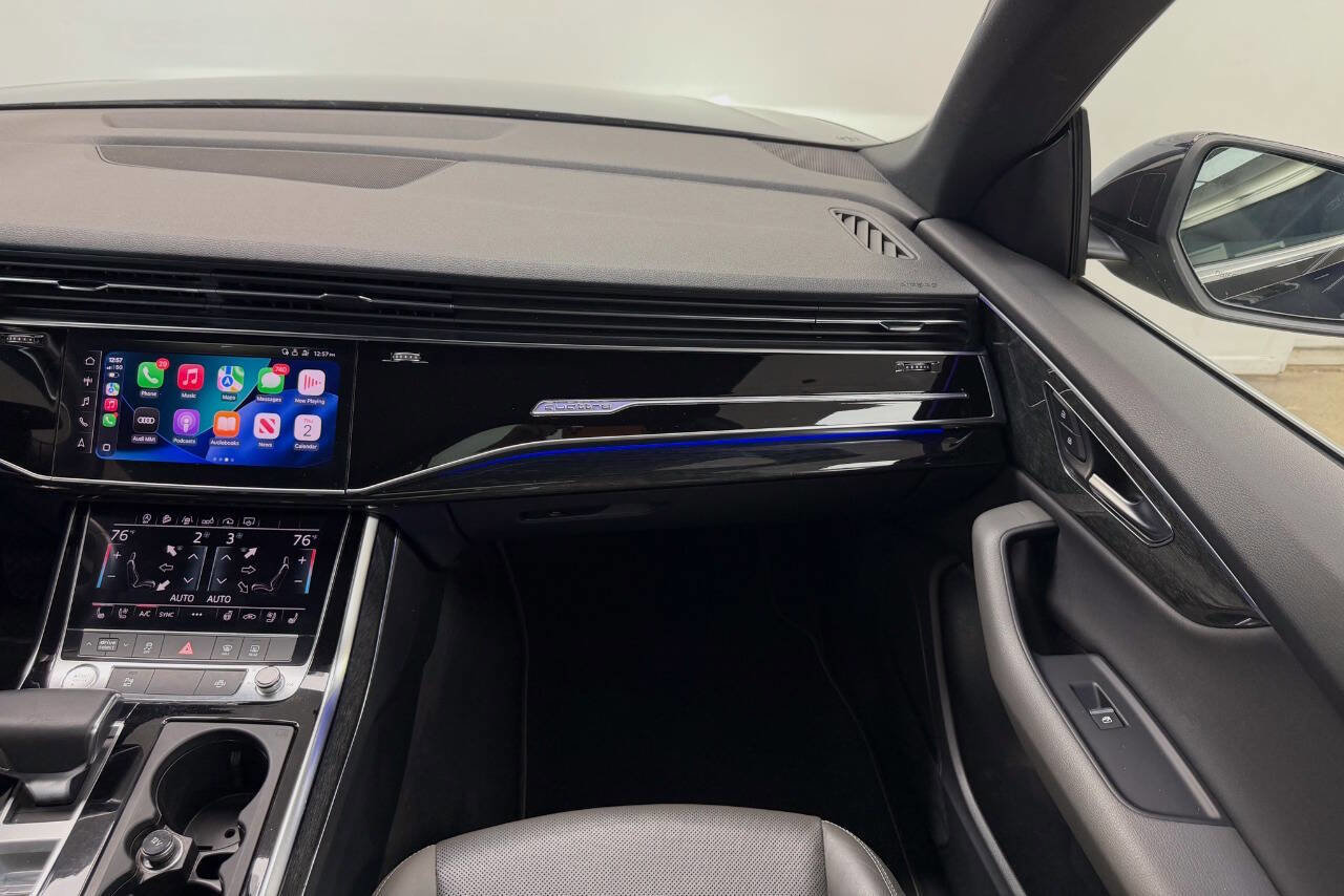 Used 2019 Audi Q8 Premium Plus w/ Premium Plus image 40
