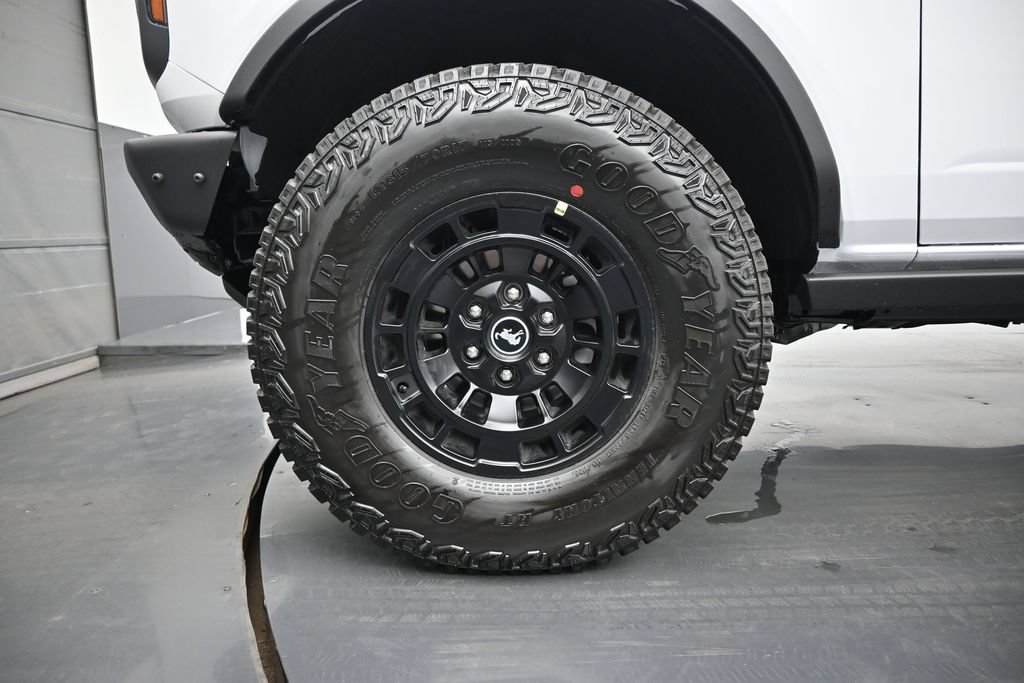 New 2026 Ford Bronco Badlands AWD/4WD image 24