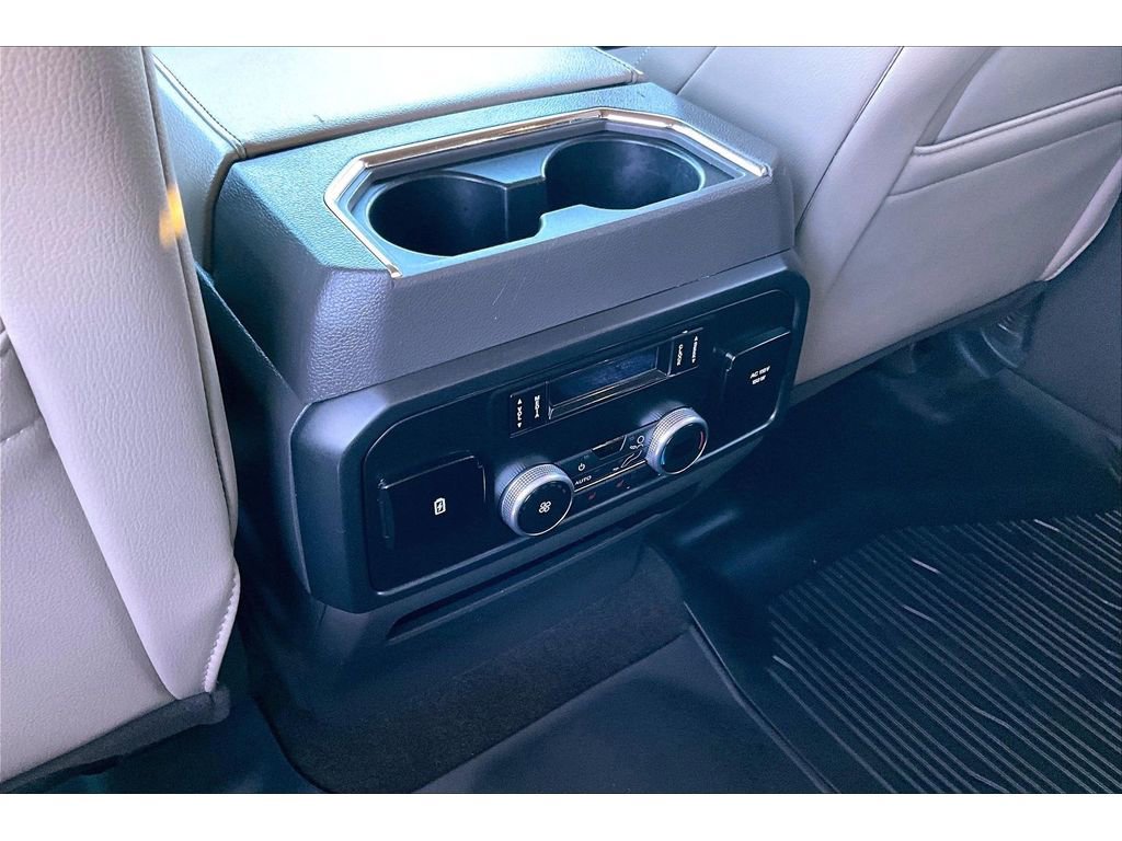 Used 2021 Ford Expedition Limited image 10