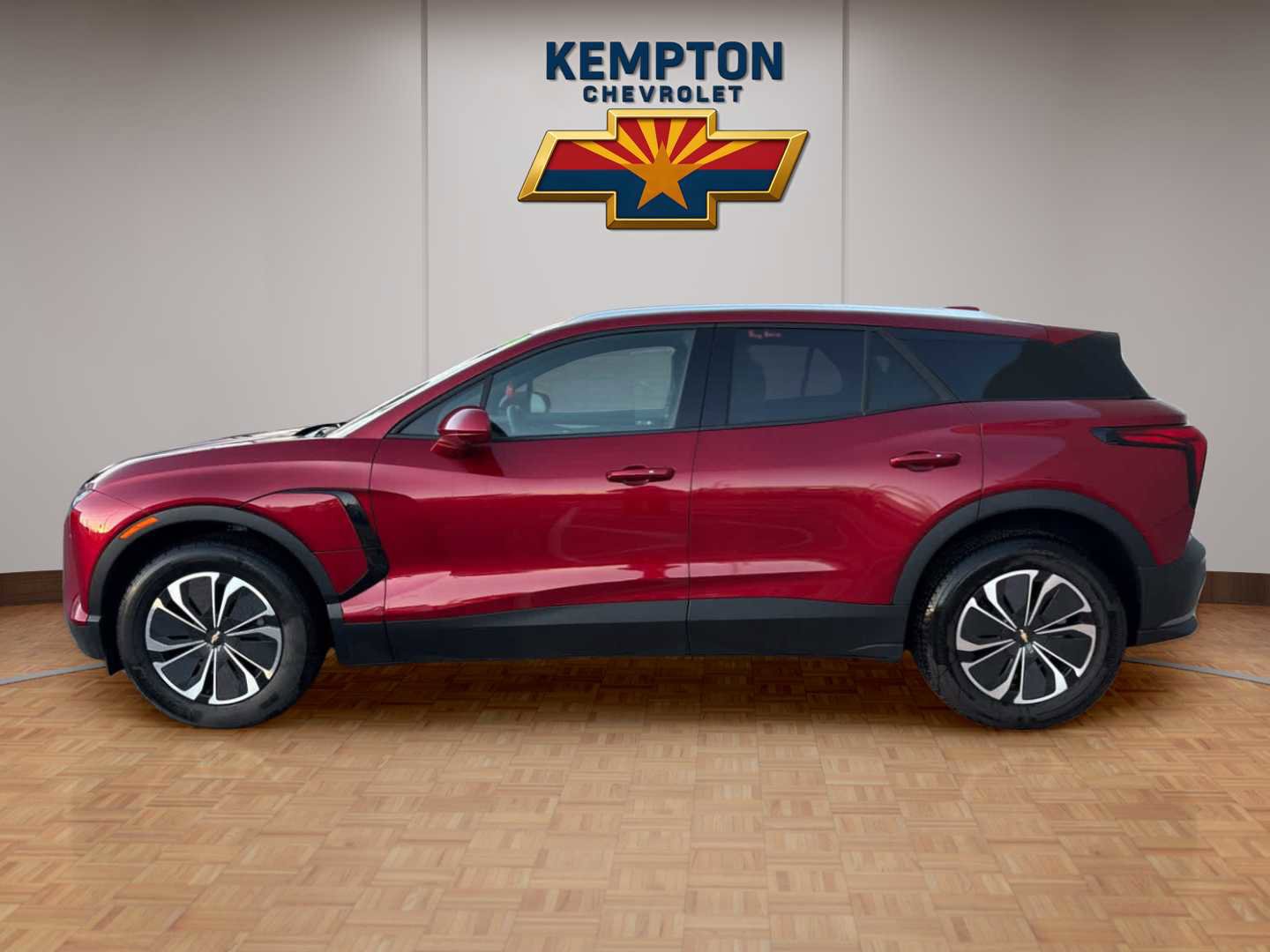 Used 2025 Chevrolet Blazer EV LT image 3