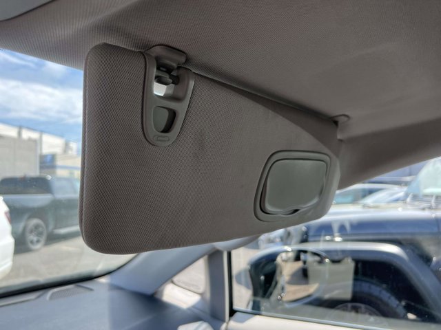 Certified 2021 Chrysler Pacifica Touring-L w/ Uconnect Theater Family Group FWD image 33