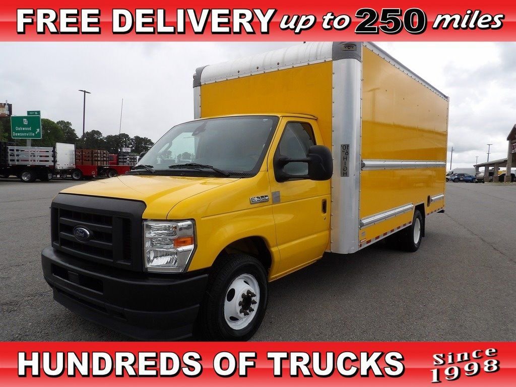Used 2021 Ford E-350 and Econoline 350 Super Duty RWD image 1