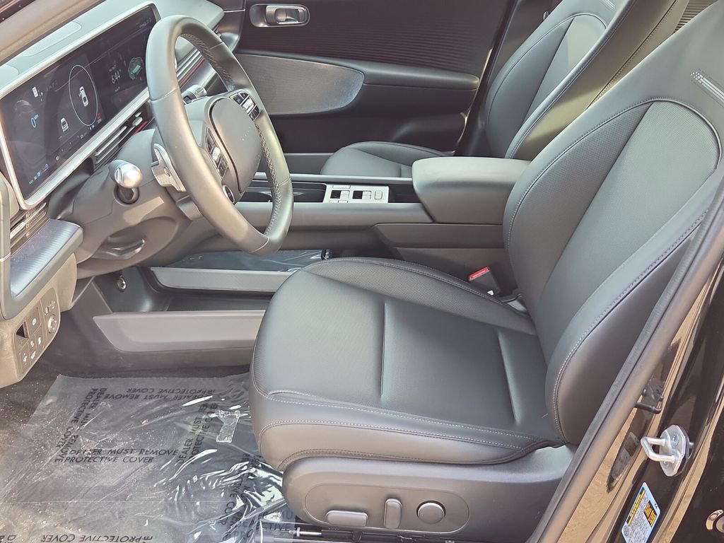 Used 2025 Hyundai Ioniq 6 SEL RWD image 11