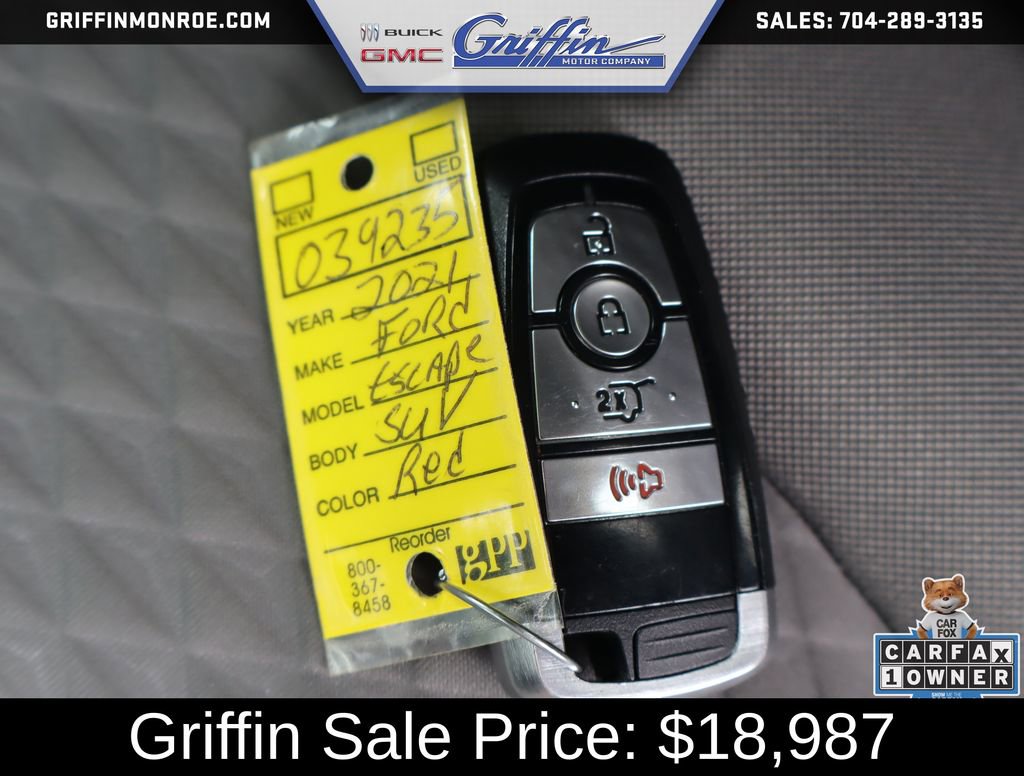 Used 2021 Ford Escape SE w/ Convenience Package FWD image 46