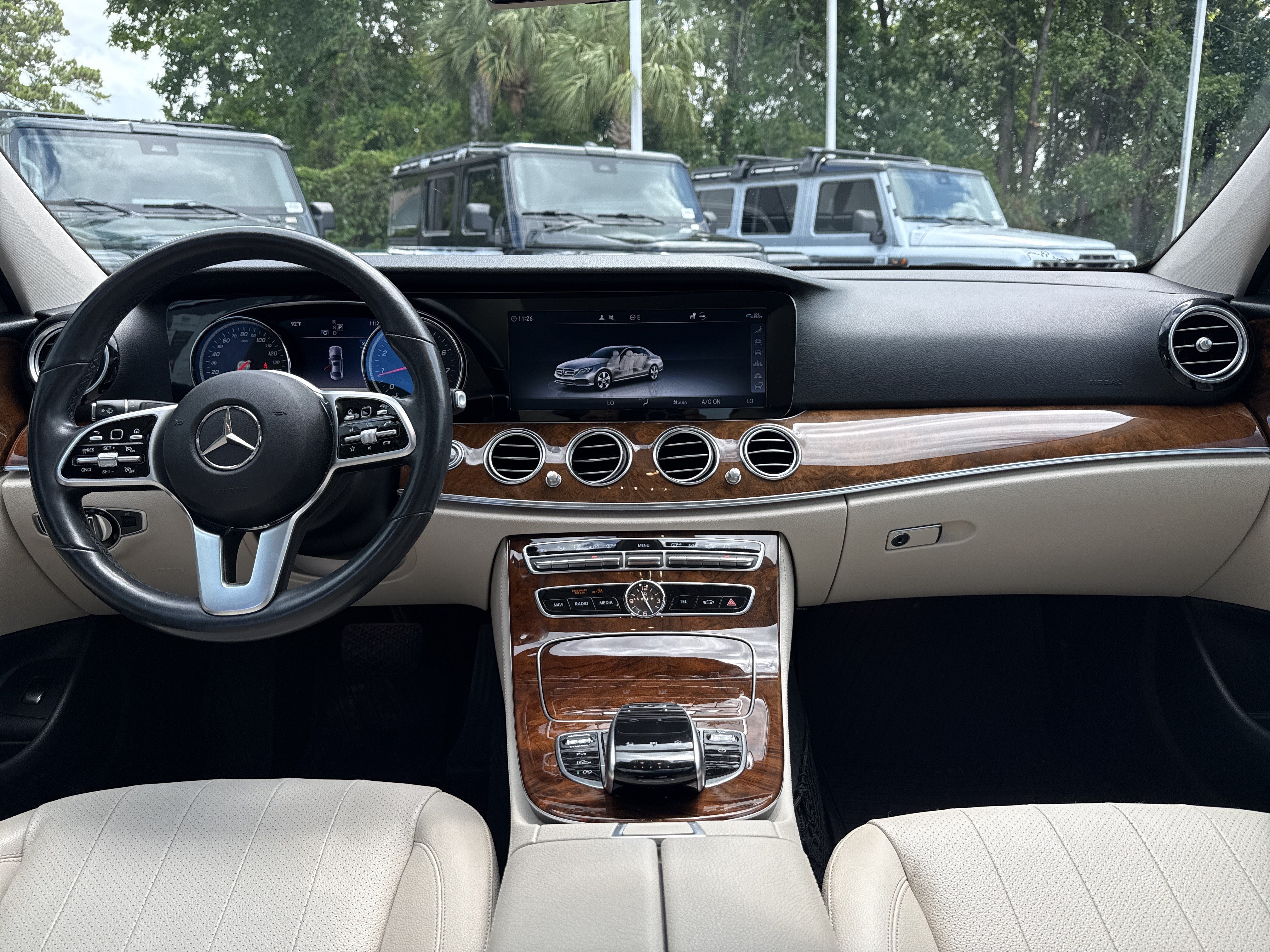 Used 2019 Mercedes-Benz E 300 4MATIC image 25