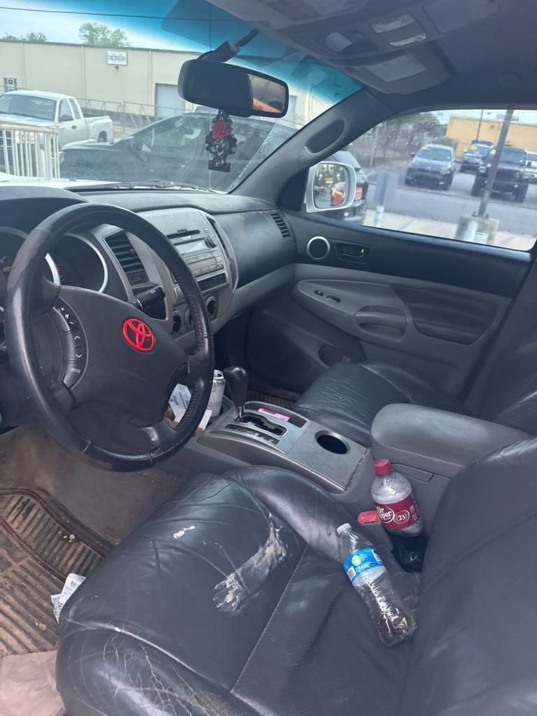 Used 2010 Toyota Tacoma PreRunner RWD image 9