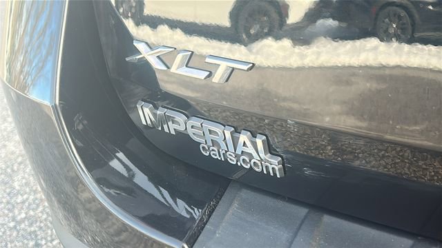 Used 2023 Ford Explorer XLT image 9