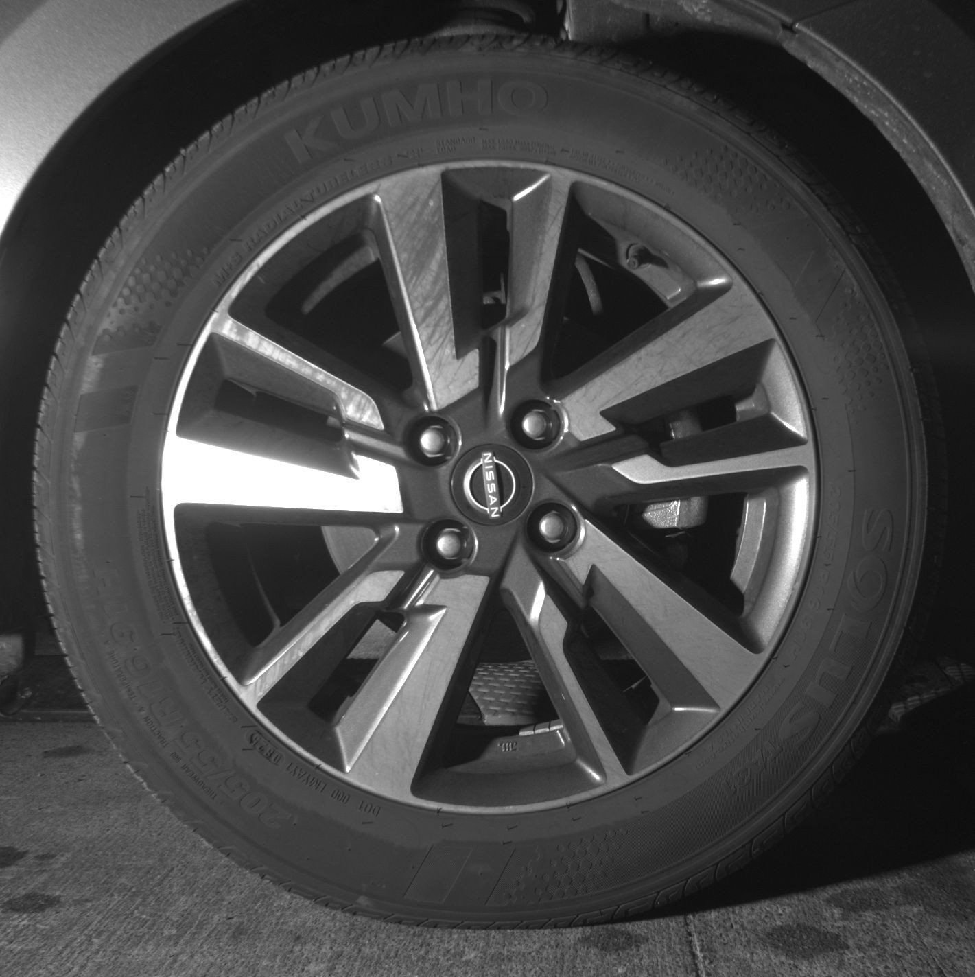 Used 2025 Nissan Versa SV FWD image 16