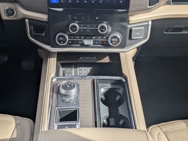 Used 2024 Ford Expedition Max Limited image 20