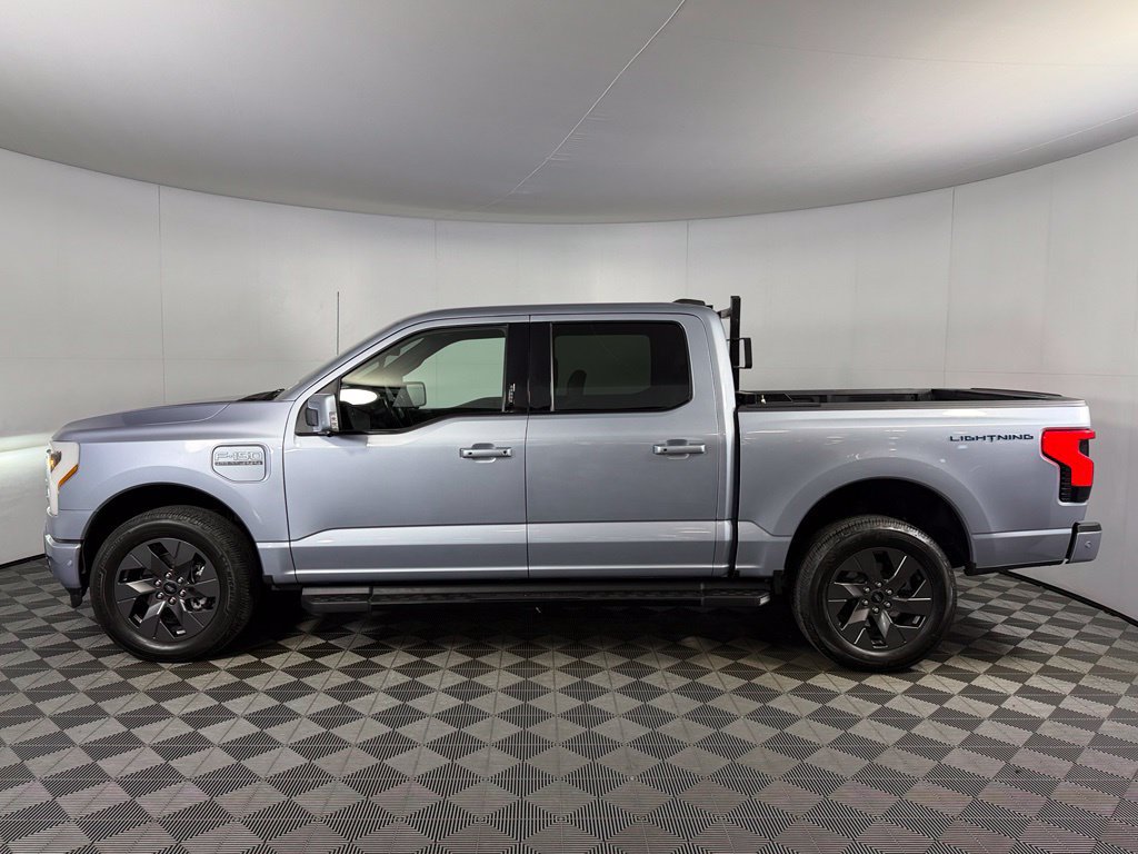 Used 2022 Ford F150 Lightning Lariat AWD/4WD image 10
