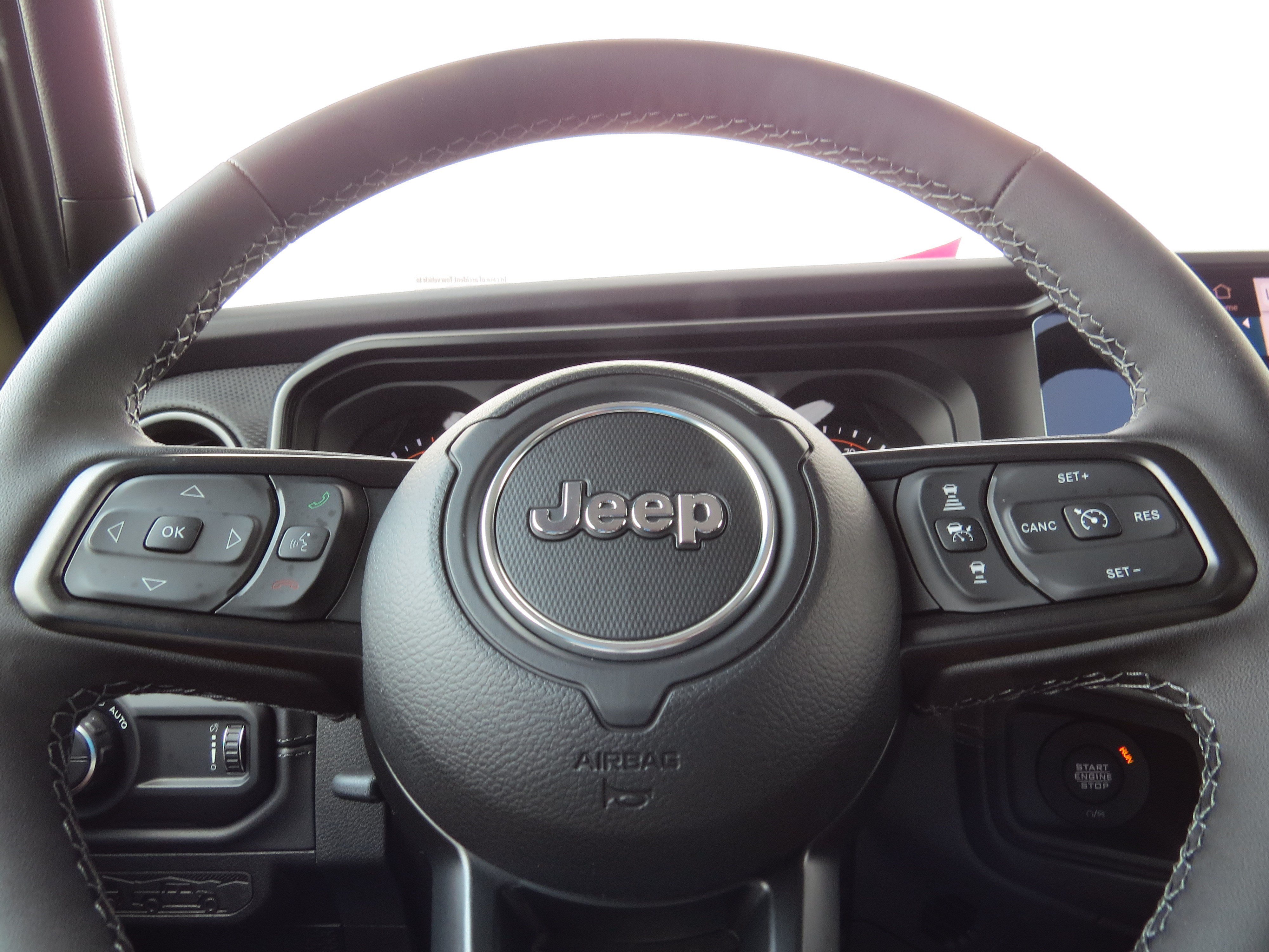 New 2026 Jeep Gladiator Mojave AWD/4WD image 18