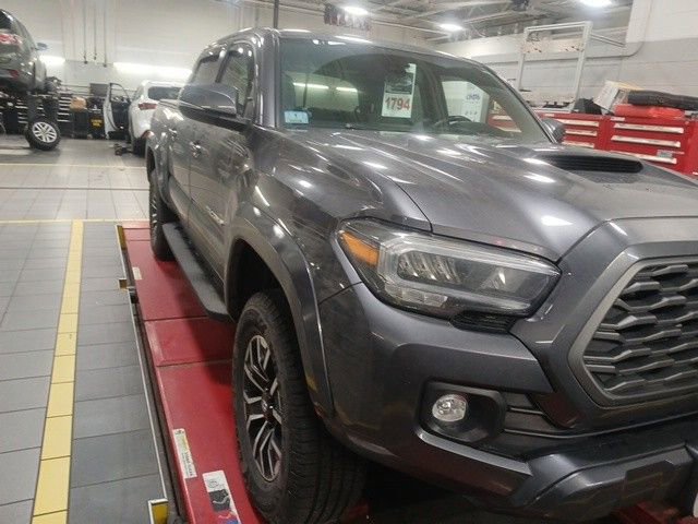 Used 2023 Toyota Tacoma TRD Sport w/ Technology Package image 1
