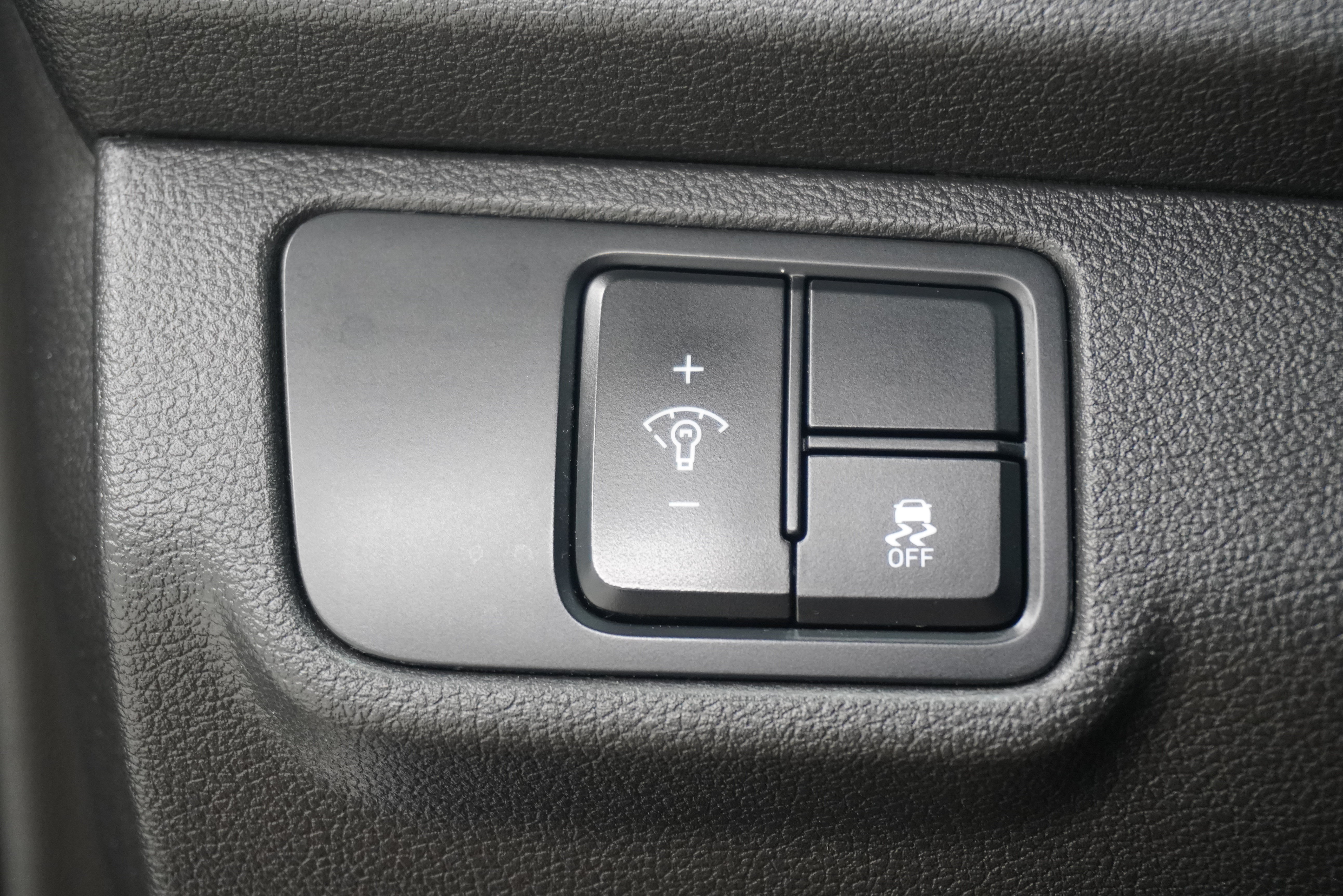 Used 2022 Hyundai Accent SE w/ Cargo Package FWD image 20