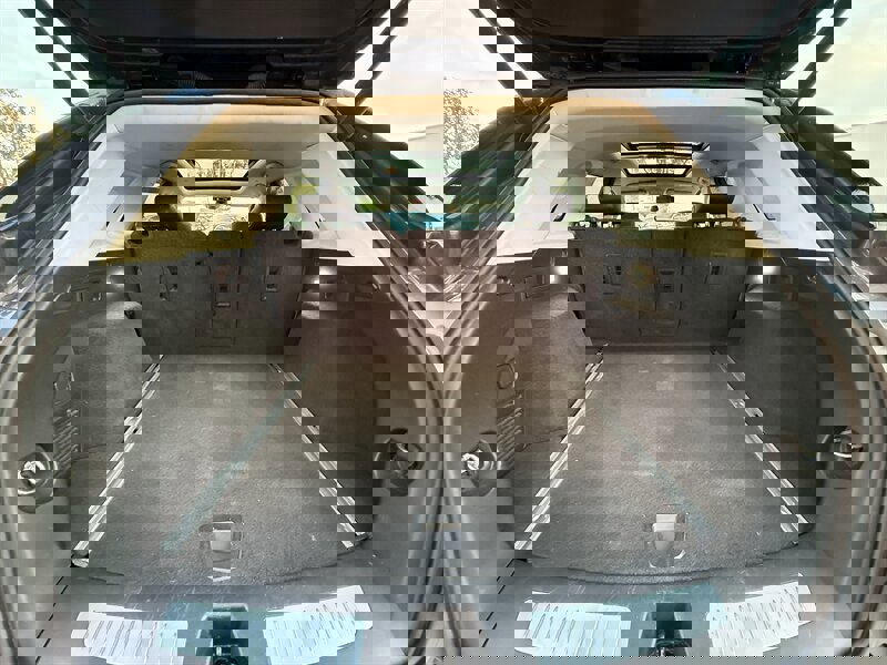 Used 2019 Cadillac XT5 Premium Luxury w/ LPO, Black Ice Package image 25