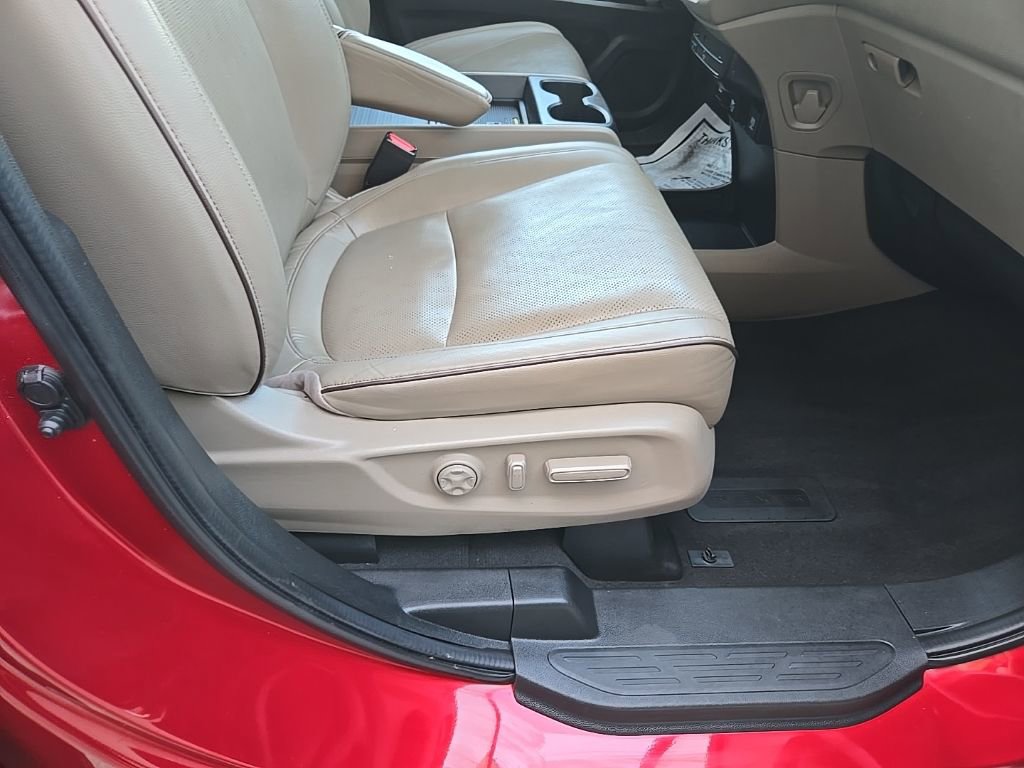 Used 2024 Honda Odyssey Elite image 82