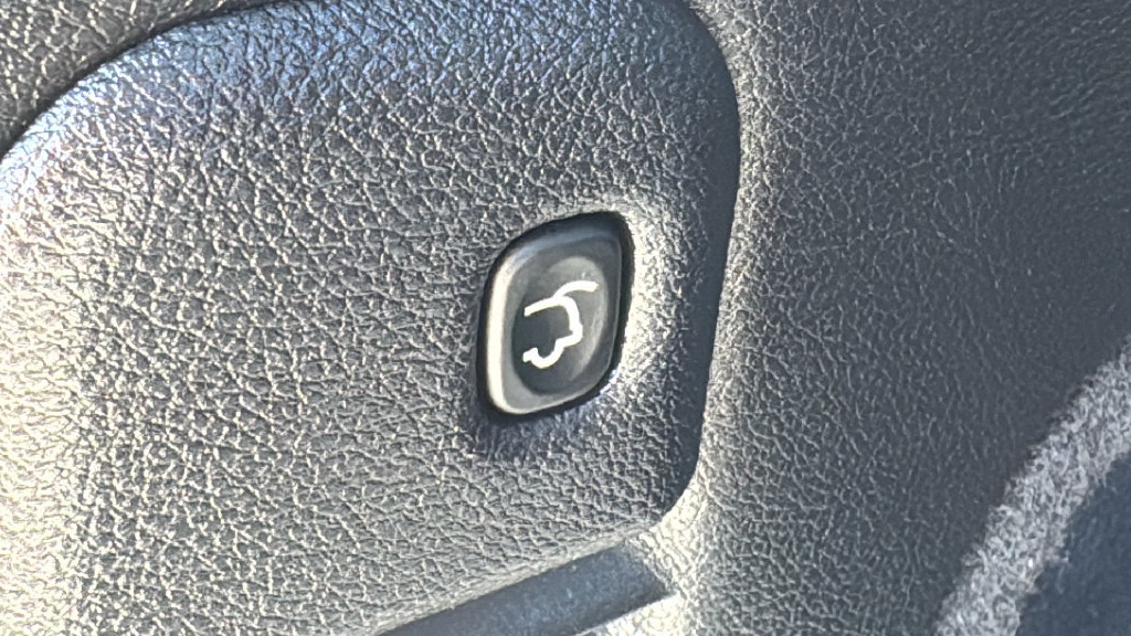 Used 2021 Jeep Grand Cherokee High Altitude AWD/4WD image 12