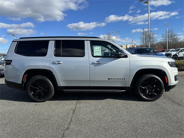 Used 2023 Jeep Wagoneer Series II image 4