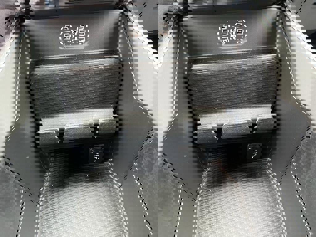 New 2024 RAM 2500 Big Horn w/ Night Edition image 24