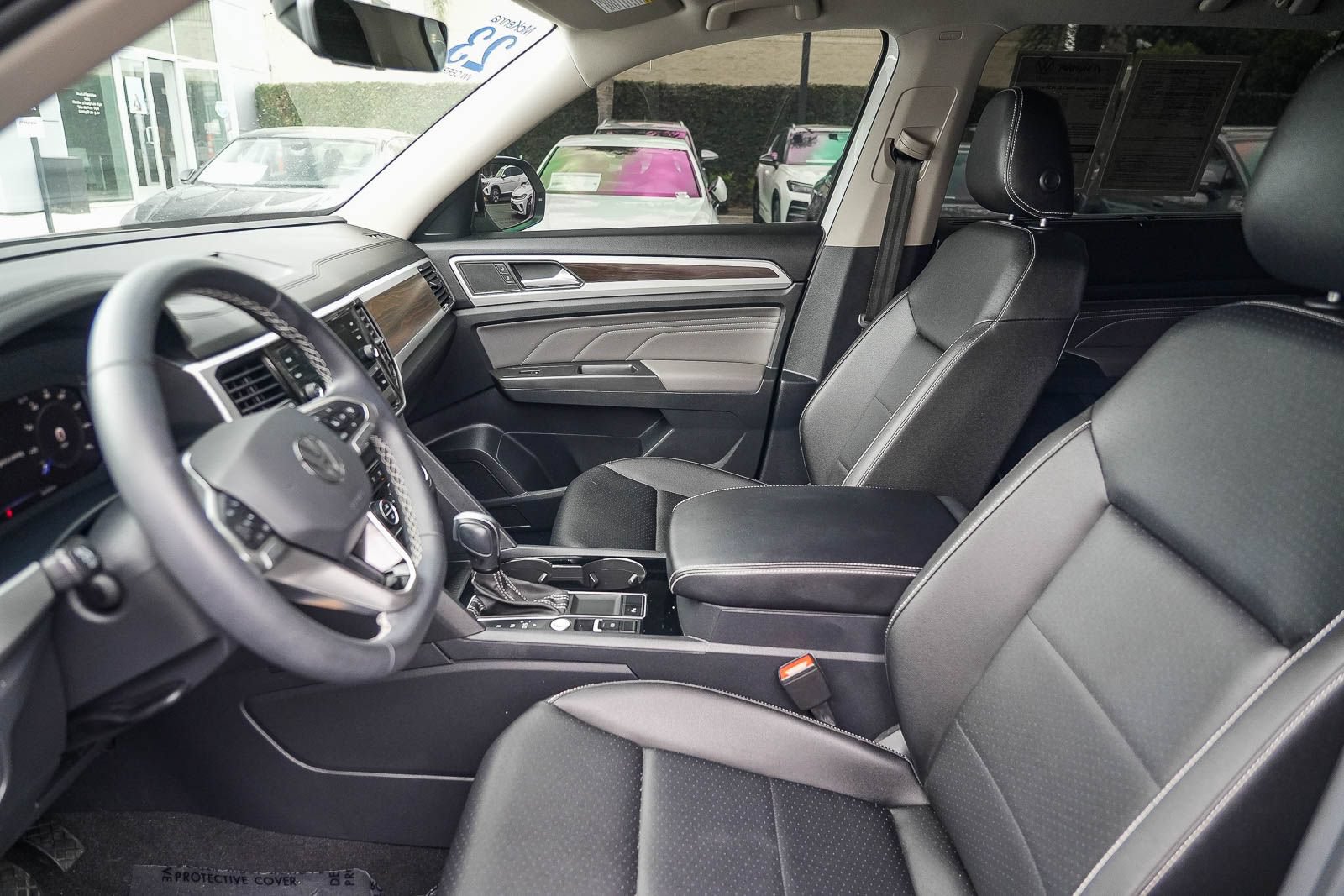 Certified 2023 Volkswagen Atlas SE FWD image 17