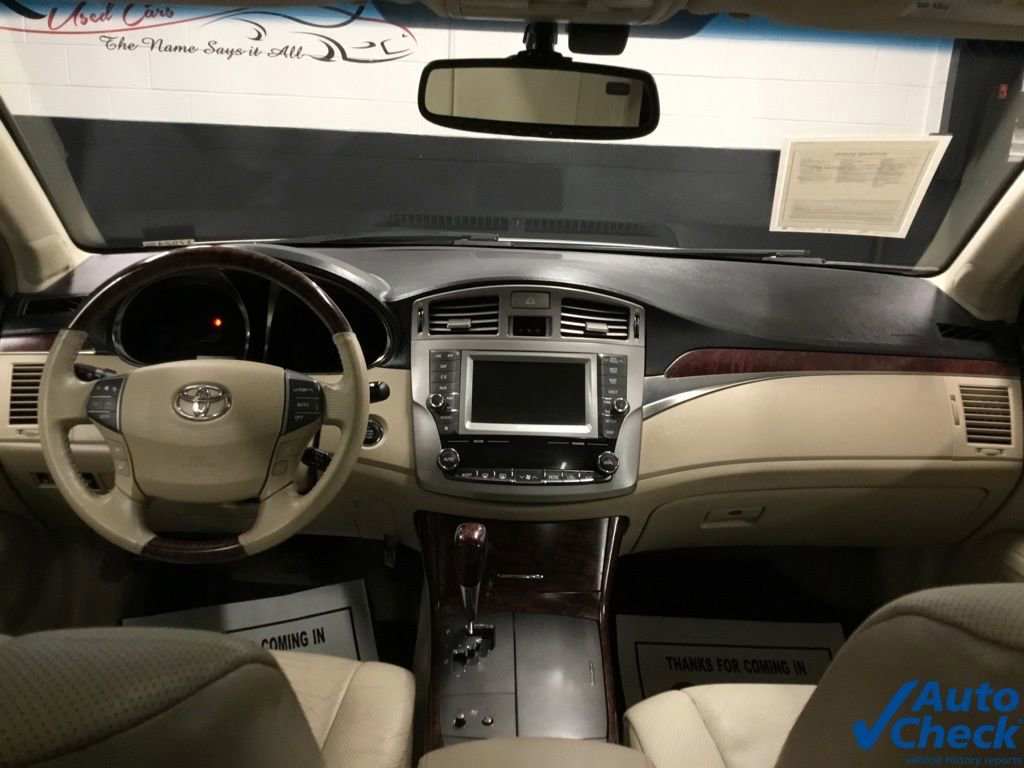 Used 2011 Toyota Avalon Limited FWD image 24