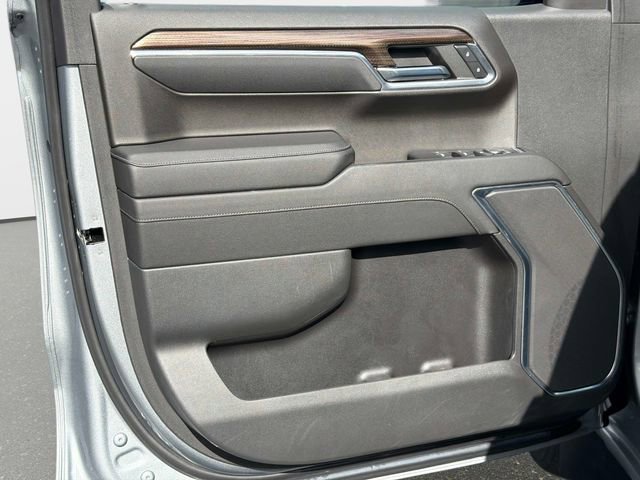 Used 2023 Chevrolet Silverado 1500 LT w/ LPO, Dark Essentials Package image 17