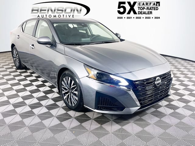 Used 2023 Nissan Altima 2.5 SV