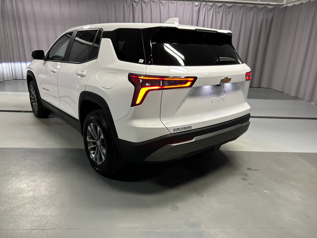 Used 2025 Chevrolet Equinox LT w/ Safety and Technology Package image 5
