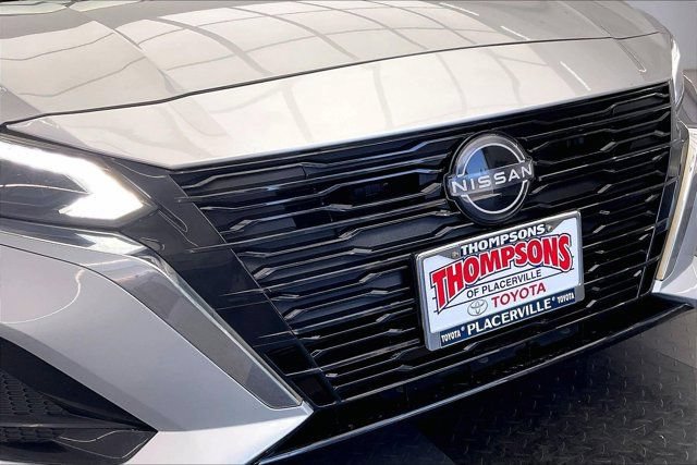Used 2023 Nissan Altima 2.5 SV FWD image 31